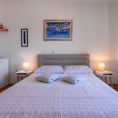 Apartmani Jakic 2 フヴァル エクステリア 写真